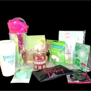 💖HOST PICK💖 12pc GIFT BUNDLE #1 🎁